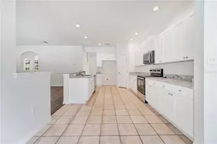 8218 Canary Canyon Way, Tampa, FL 33647 - Photo 10