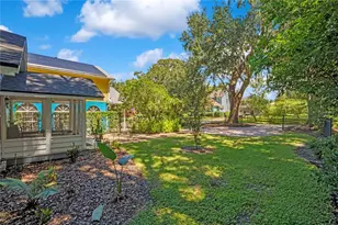 628 Forest St, Windermere, FL 34786 - Photo 22