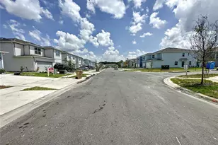 4621 Sparkling Shell Ave, Kissimmee, FL 34746 - Photo 2