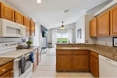 334 Brayton Ln, Davenport, FL 33897 - Photo 2