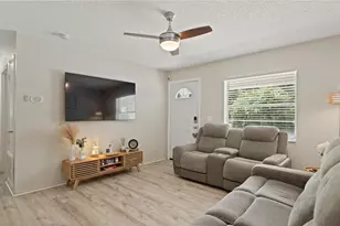 1124 W Desoto St, Clermont, FL 34711 - Photo 10