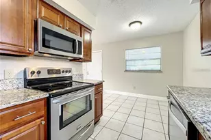 5331 Davisson Ave, Orlando, FL 32810 - Photo 6