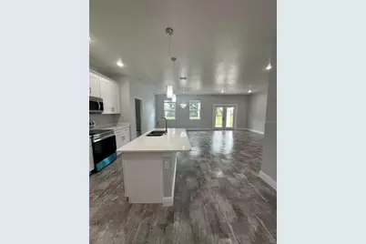 38 Buckeye Circle NE, Winter Haven, FL 33881 - Photo 2