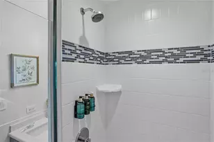 225 Celebration Pl, Kissimmee, FL 34747 - Photo 32