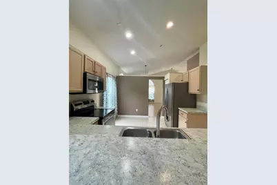 521 Lexingdale Dr, Orlando, FL 32828 - Photo 2