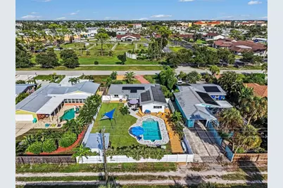 818 The Rialto, Venice, FL 34285 - Photo 2