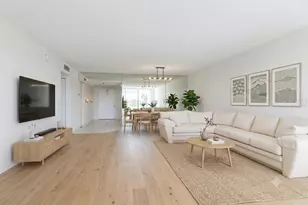 605 Oaks Dr, Pompano Beach, FL 33069 - Photo 16