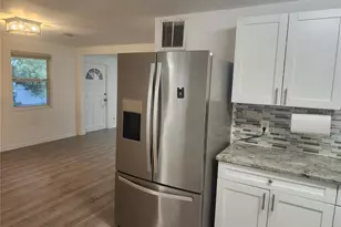 12727 N Ola Ave, Tampa, FL 33612 - Photo 1