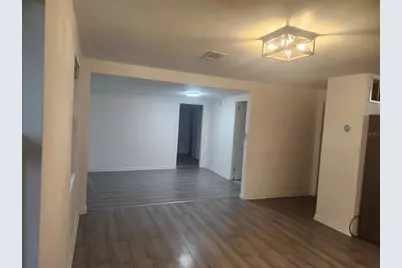 12727 N Ola Avenue, Tampa, FL 33612 - Photo 2