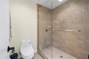 6729 Edgeworth Dr, Orlando, FL 32819 - Photo 22