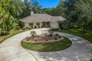 3365 N Bent Tree Point, Lecanto, FL 34461 - Photo 1