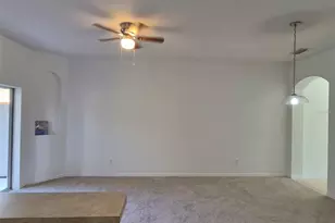 2051 Retreat View Cir, Sanford, FL 32771 - Photo 6