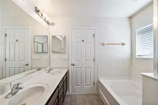 8480 Leeland Archer Blvd, Orlando, FL 32836 - Photo 12