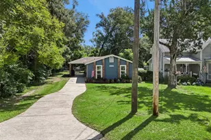 31434 Summit St, Sorrento, FL 32776 - Photo 2