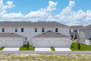 2301 White Buffalo St, Apopka, FL 32703 - Photo 2
