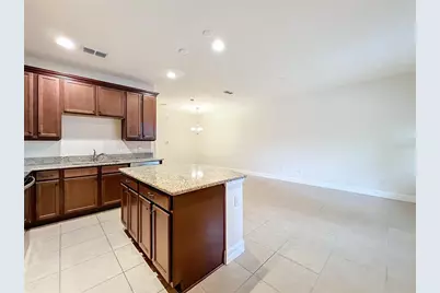 10059 Eagle Creek Center Boulevard, Orlando, FL 32832 - Photo 12