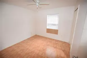 2216 Phonecia Ct, Orlando, FL 32837 - Photo 14