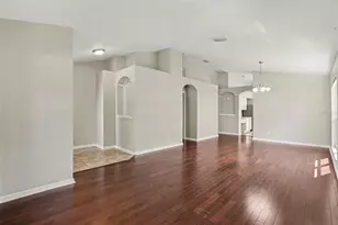 10317 Hunters Haven Blvd, Riverview, FL 33578 - Photo 6