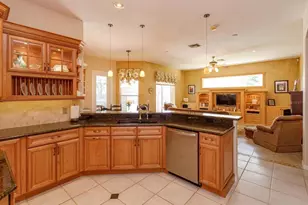 2898 Oak Bluff Way, Oviedo, FL 32765 - Photo 12