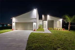 1057 Sabine Pl, Poinciana, FL 34759 - Photo 2