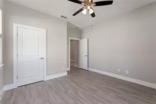 326 Royal Palm Wy, Winter Haven, FL 33881 - Photo 10