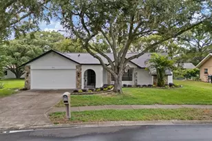 3655 Erin Brook Dr, New Port Richey, FL 34655 - Photo 2