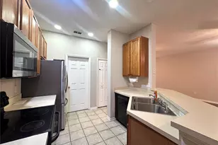 5716 Port Concorde Ln, Orlando, FL 32829 - Photo 6