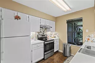 910 Commonwealth Ct, Casselberry, FL 32707 - Photo 8