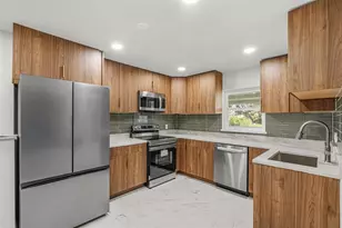 4405 Pinfish Ln, Palmetto, FL 34221 - Photo 1