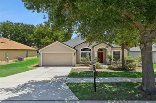 1106 Natural Oaks Dr, Orange City, FL 32763 - Photo 2