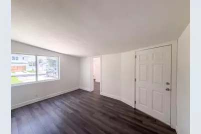 212 W Hiawatha Street, Tampa, FL 33604 - Photo 4