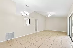 7720 Lakeside Woods Dr, Orlando, FL 32810 - Photo 6