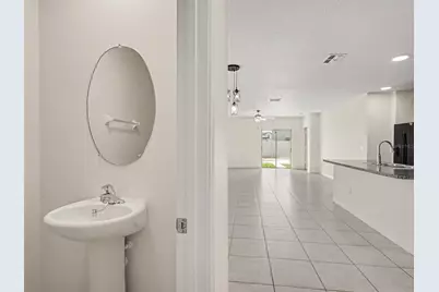 15470 Broad Brush Drive, Sun City Center, FL 33573 - Photo 12