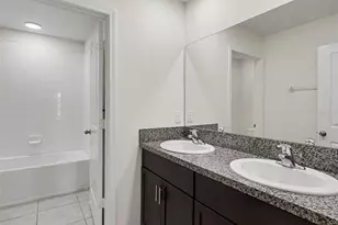 15470 Broad Brush Dr, Sun City Center, FL 33573 - Photo 28