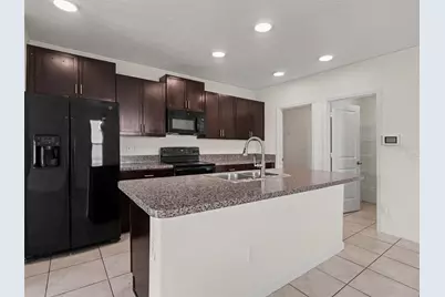 15470 Broad Brush Drive, Sun City Center, FL 33573 - Photo 10
