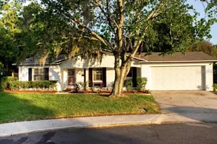 2734 Fireside Ct, Orlando, FL 32839 - Photo 10