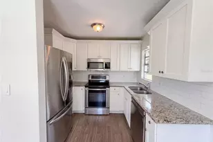 2406 E Curtis St, Tampa, FL 33610 - Photo 2