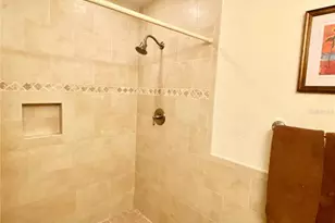 9060 Blind Pass Rd, Saint Pete Beach, FL 33706 - Photo 10