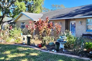 825 Carey Dr, South Daytona, FL 32119 - Photo 4