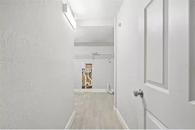 6804 N Willow Avenue, Tampa, FL 33604 - Photo 2