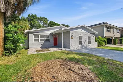 1751 Mississippi Avenue NE, Saint Petersburg, FL 33703 - Photo 4