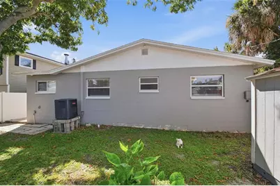 1751 Mississippi Avenue NE, Saint Petersburg, FL 33703 - Photo 48
