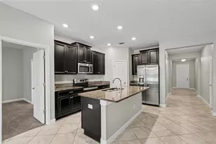 13220 Orca Sound Dr, Riverview, FL 33579 - Photo 6