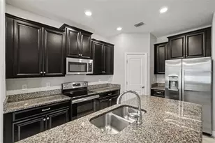 13220 Orca Sound Dr, Riverview, FL 33579 - Photo 4