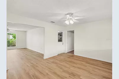 1513 New Bedford Drive, Sun City Center, FL 33573 - Photo 8