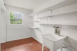 1513 New Bedford Dr, Sun City Center, FL 33573 - Photo 26