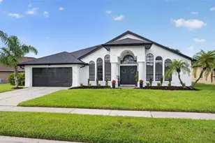 709 Hallowell Cir, Orlando, FL 32828 - Photo 1