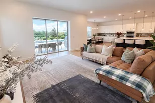 15607 Vetta Dr, Montverde, FL 34756 - Photo 10