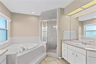 2625 Highlands Vue Ct, Lakeland, FL 33812 - Photo 18