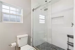 325 W Newell St, Winter Garden, FL 34787 - Photo 20